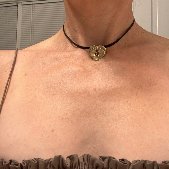 Annette Ferdinandsen Choker - Picture 5 of 5